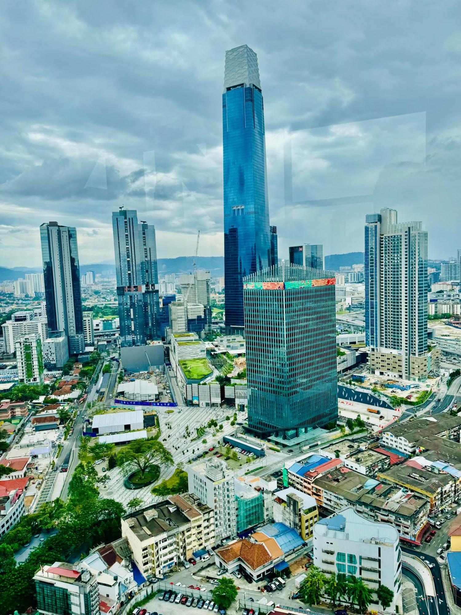 Klcc Suites At Axon By Skypool Kuala Lumpur Esterno foto