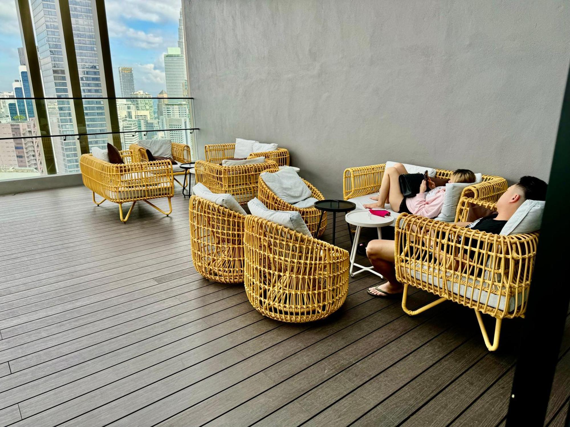 Klcc Suites At Axon By Skypool Kuala Lumpur Esterno foto