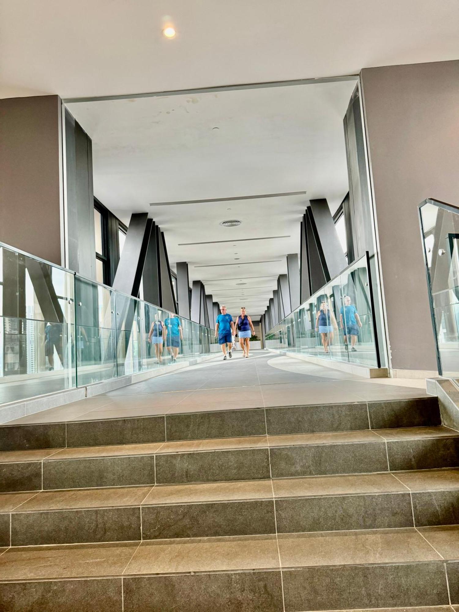 Klcc Suites At Axon By Skypool Kuala Lumpur Esterno foto