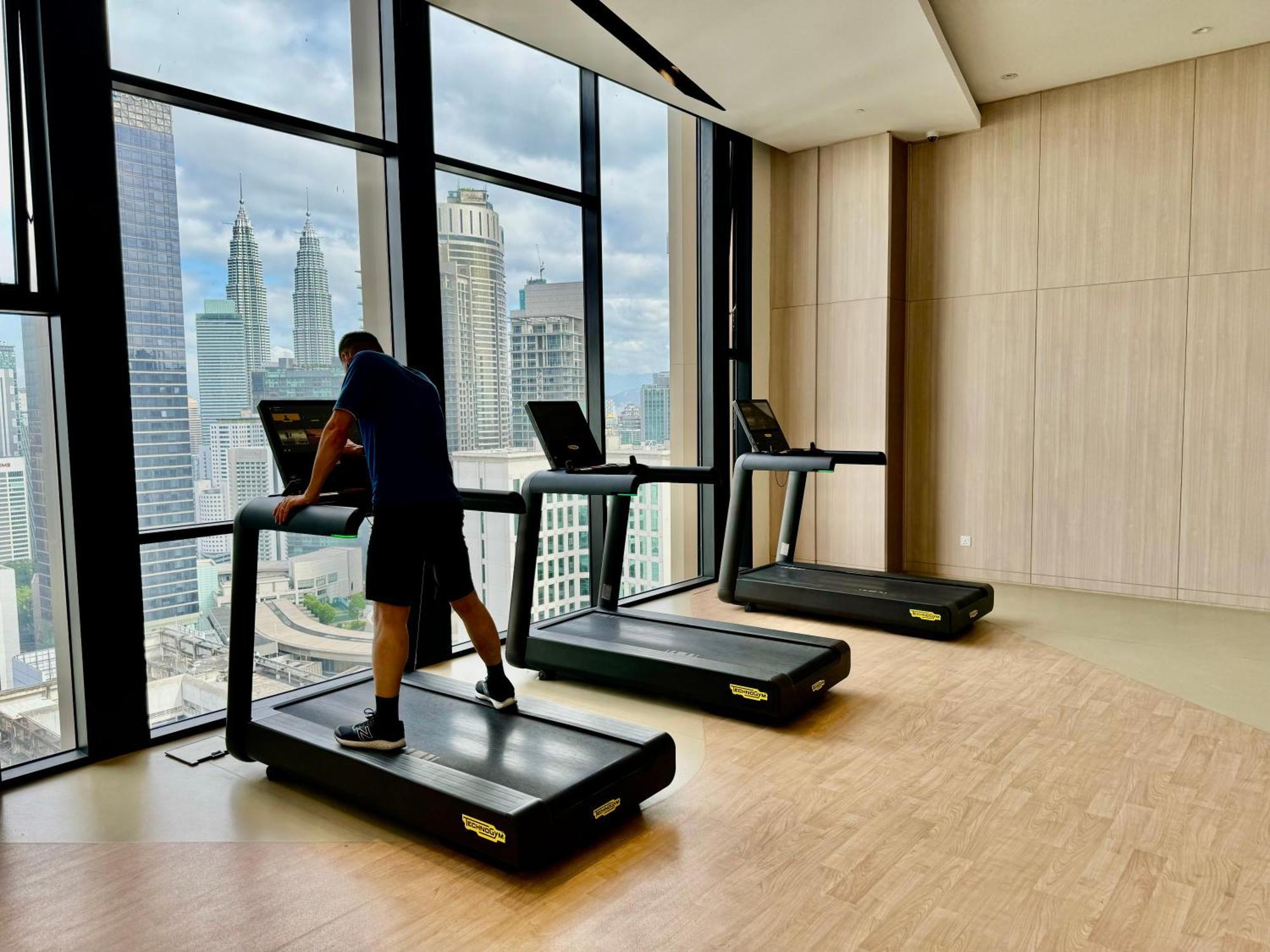 Klcc Suites At Axon By Skypool Kuala Lumpur Esterno foto